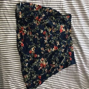 Skirt floral, shorts need underneath